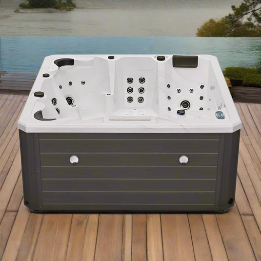 Luxury Spas Infinity Elite Series 5-Person Hot Tub