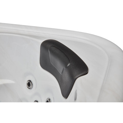 Luxury Spas Eclipse Studio Series 6-Person Hot Tub