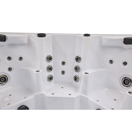 Luxury Spas Galley Elite Series 5-Person Hot Tub